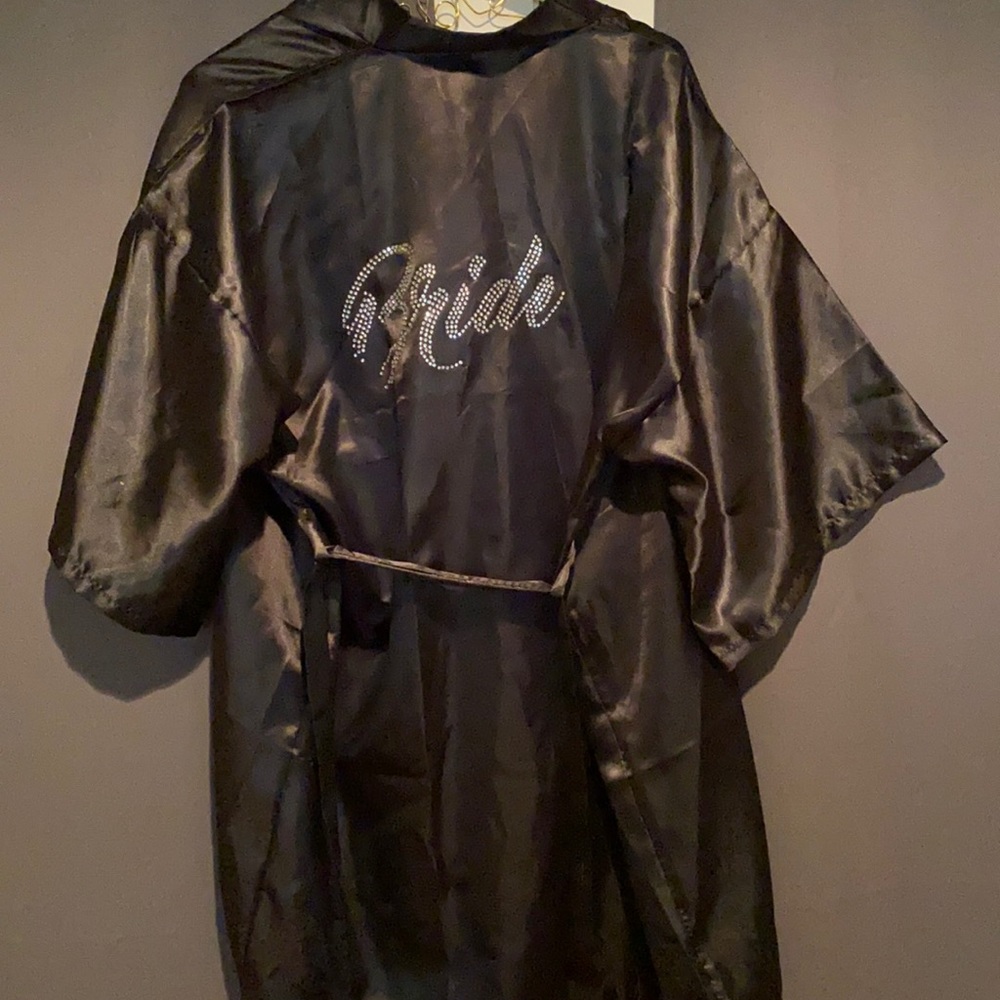 Black bride robe